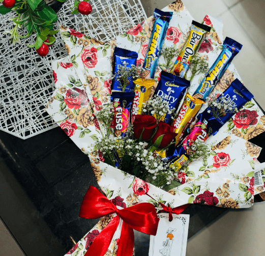 Hampers and chocolate bouquet