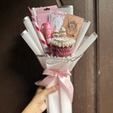 Hampers and chocolate bouquet